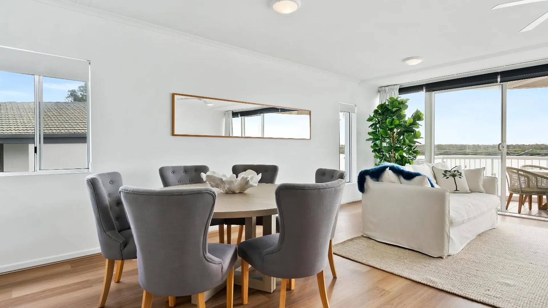 Apartament Howard St Panoramic River And Ocean Views - Penthouse -Rooftop Noosaville