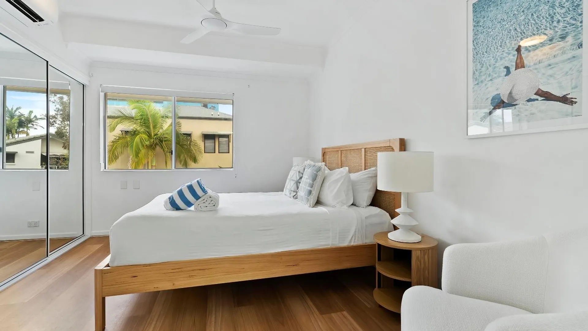Howard St Panoramic River And Ocean Views - Penthouse -Rooftop Noosaville 0*,  Australia